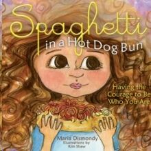 Spaghetti in a Hot Dog Bun